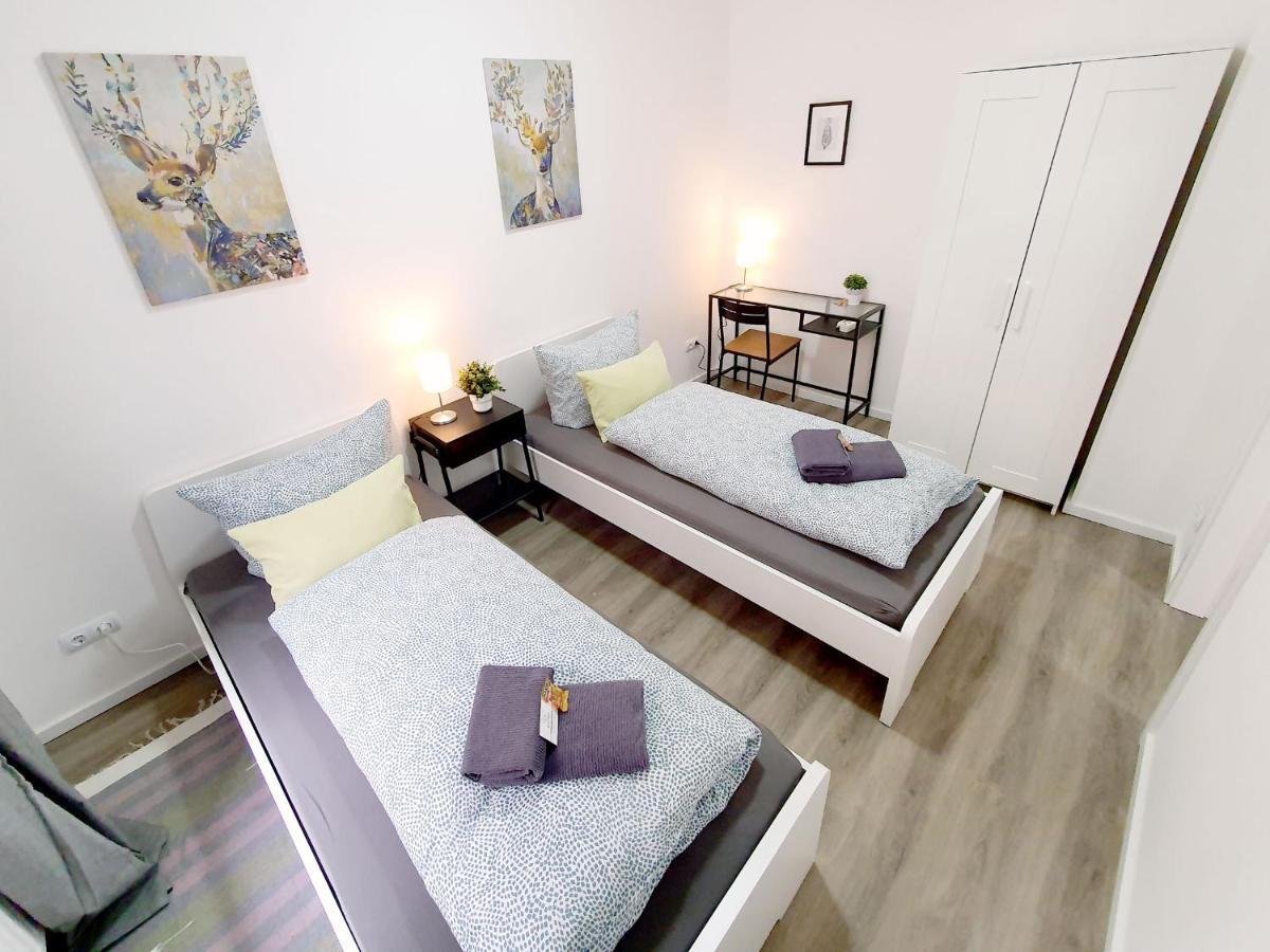 Apartments An Der Kreuzstrasse Брауншвайг Екстериор снимка